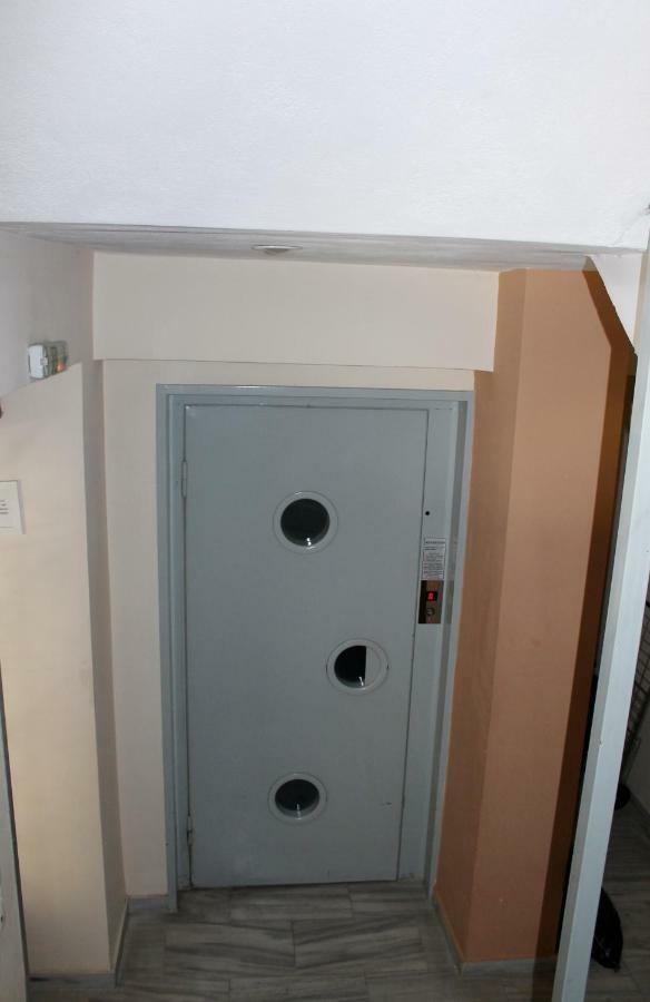 Cozy studio apartment in PIREUS Buitenkant foto